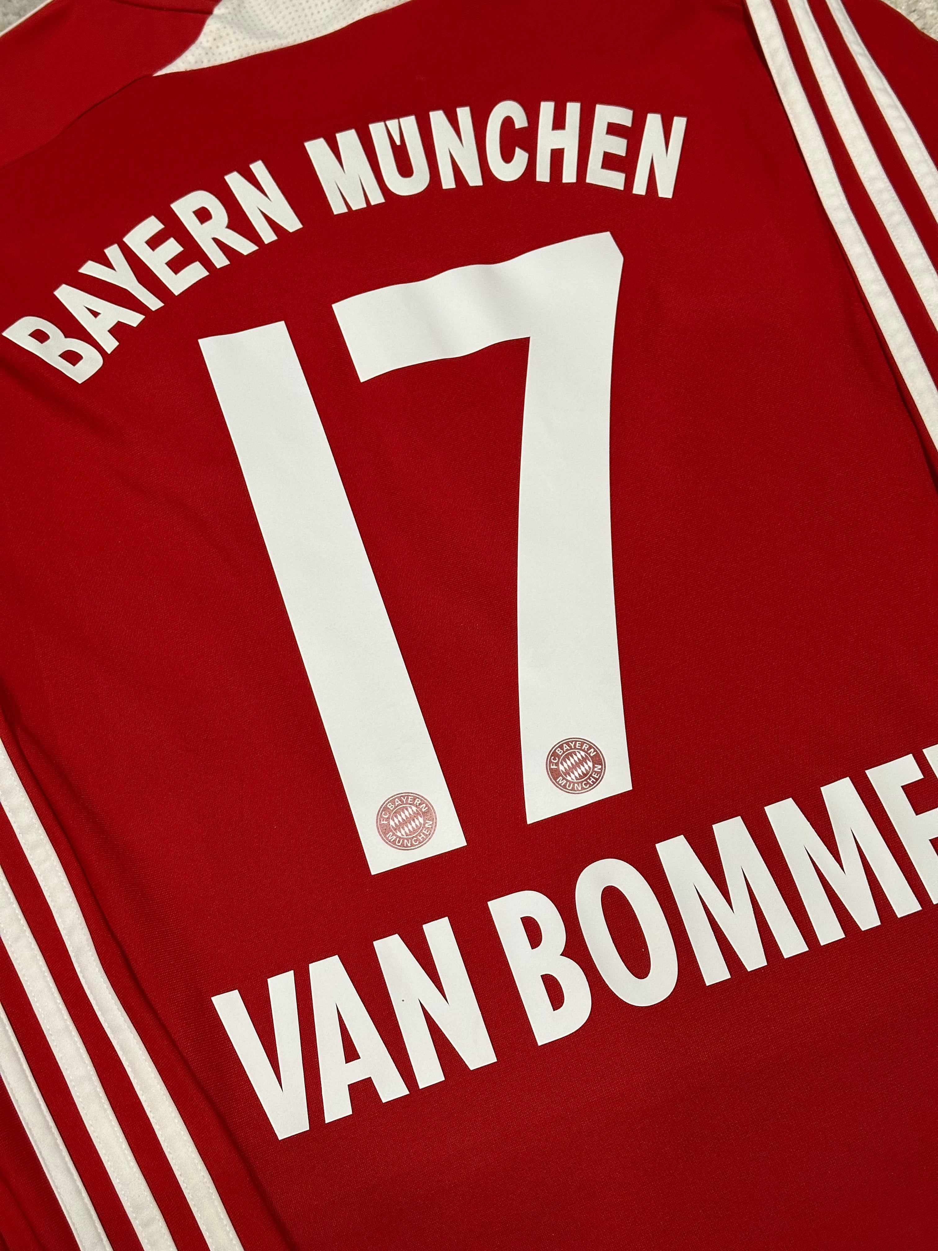 2007 Bayern Munich Home Kit (XXL)