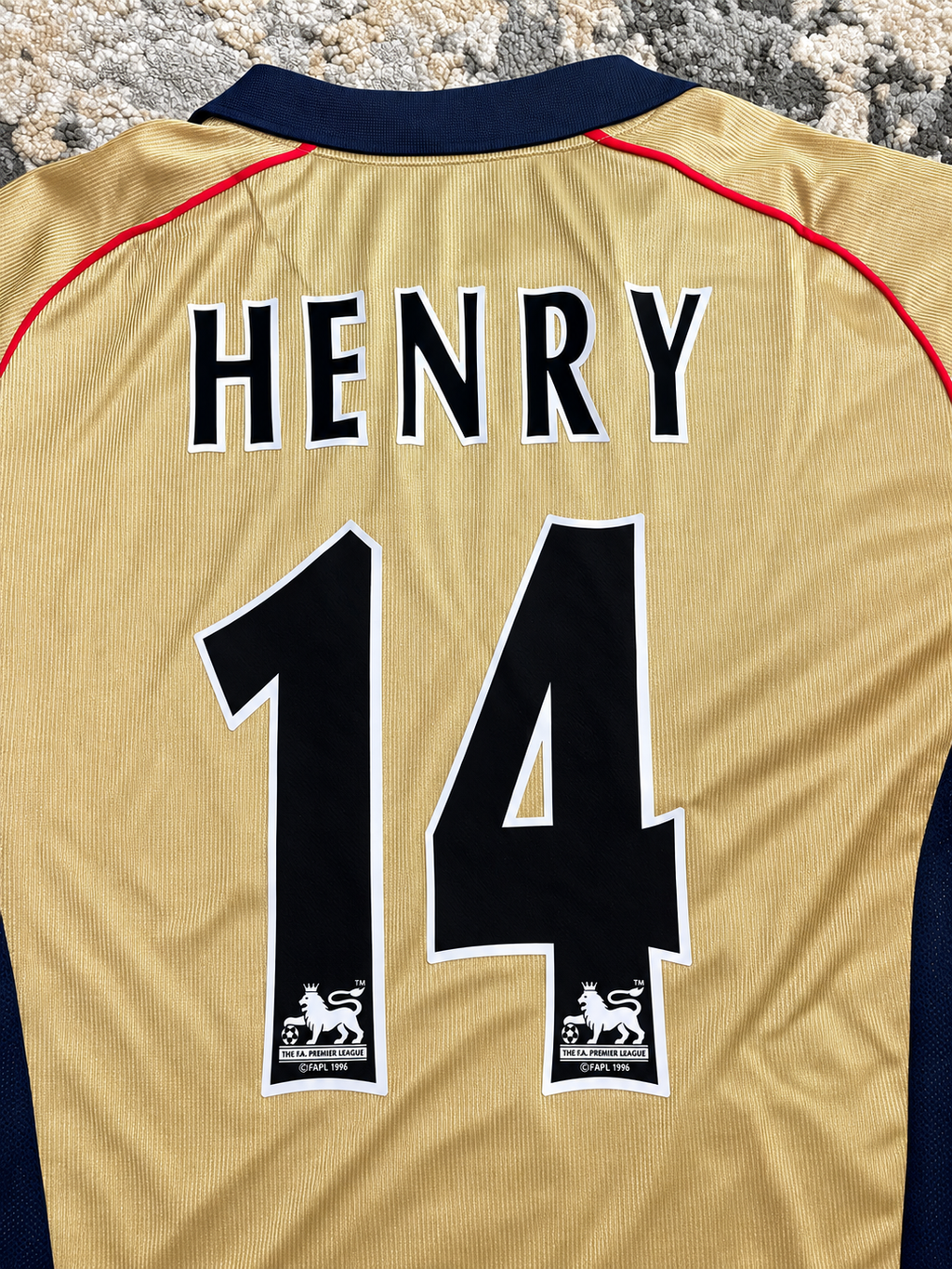 2001/2002 Arsenal Away (L)