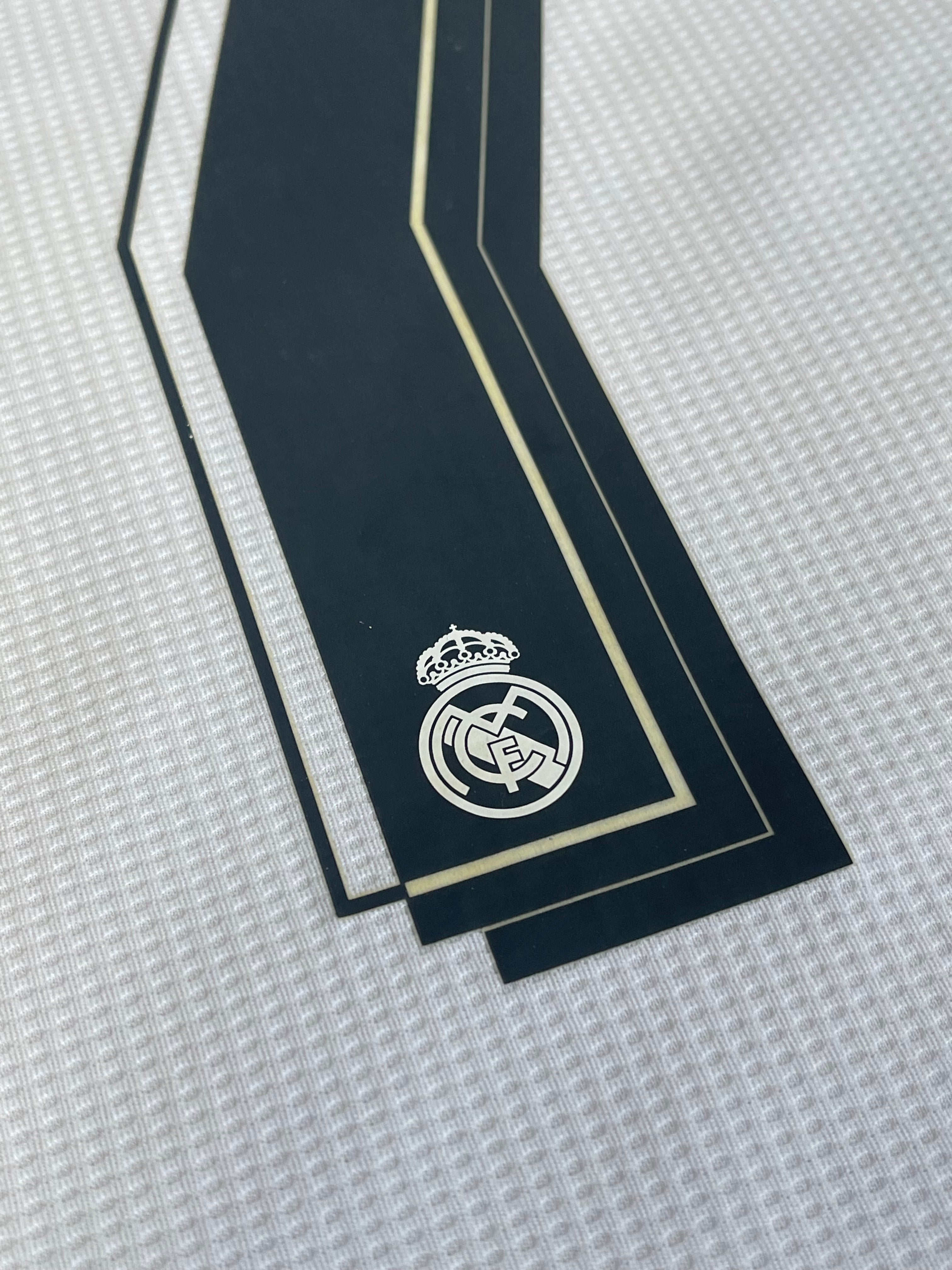 2015 Real Madrid Home (L) BNWT