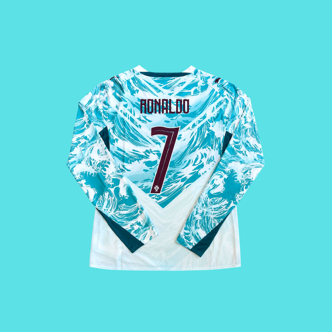 2026 Portugal Away (L) BNWT Player issue