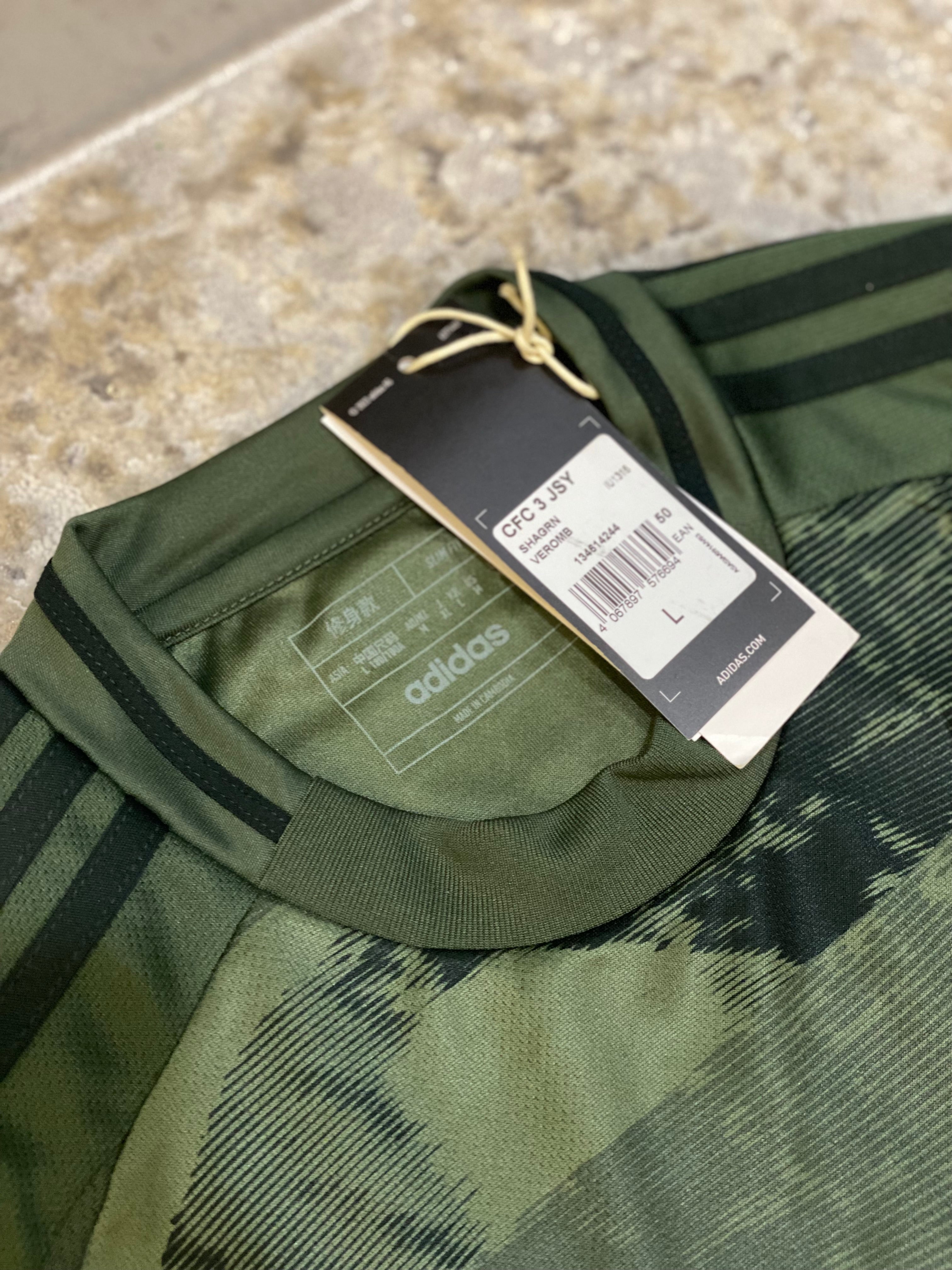 2024 Celtic Third (L) BNWT