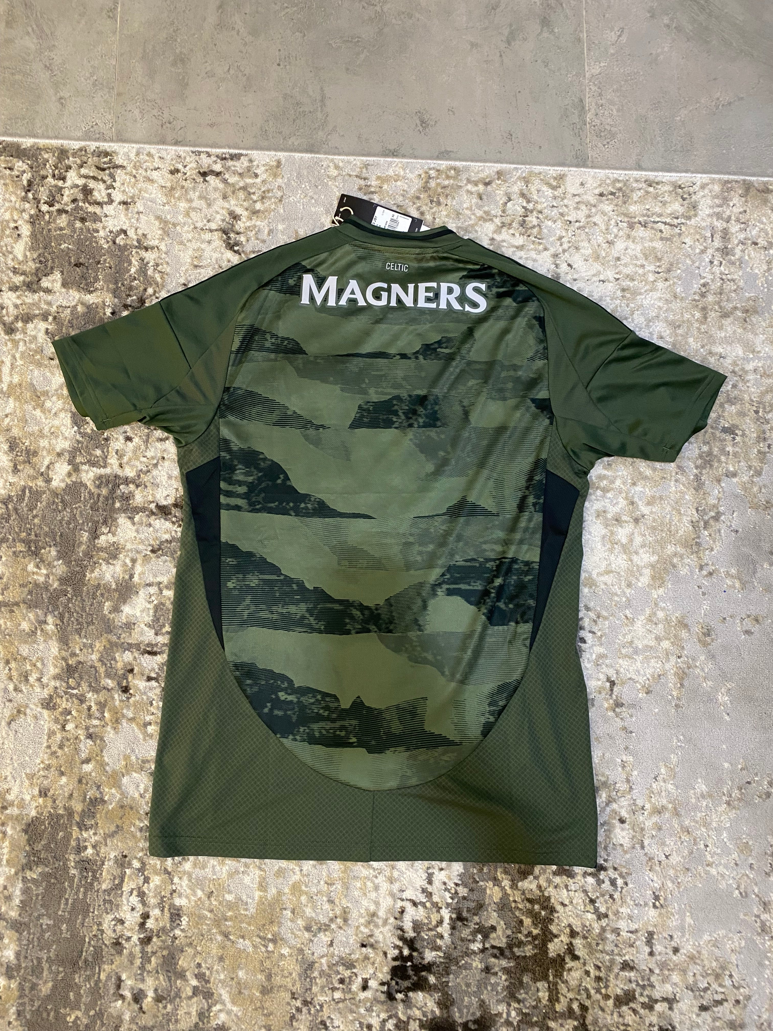 2024 Celtic Third (L) BNWT