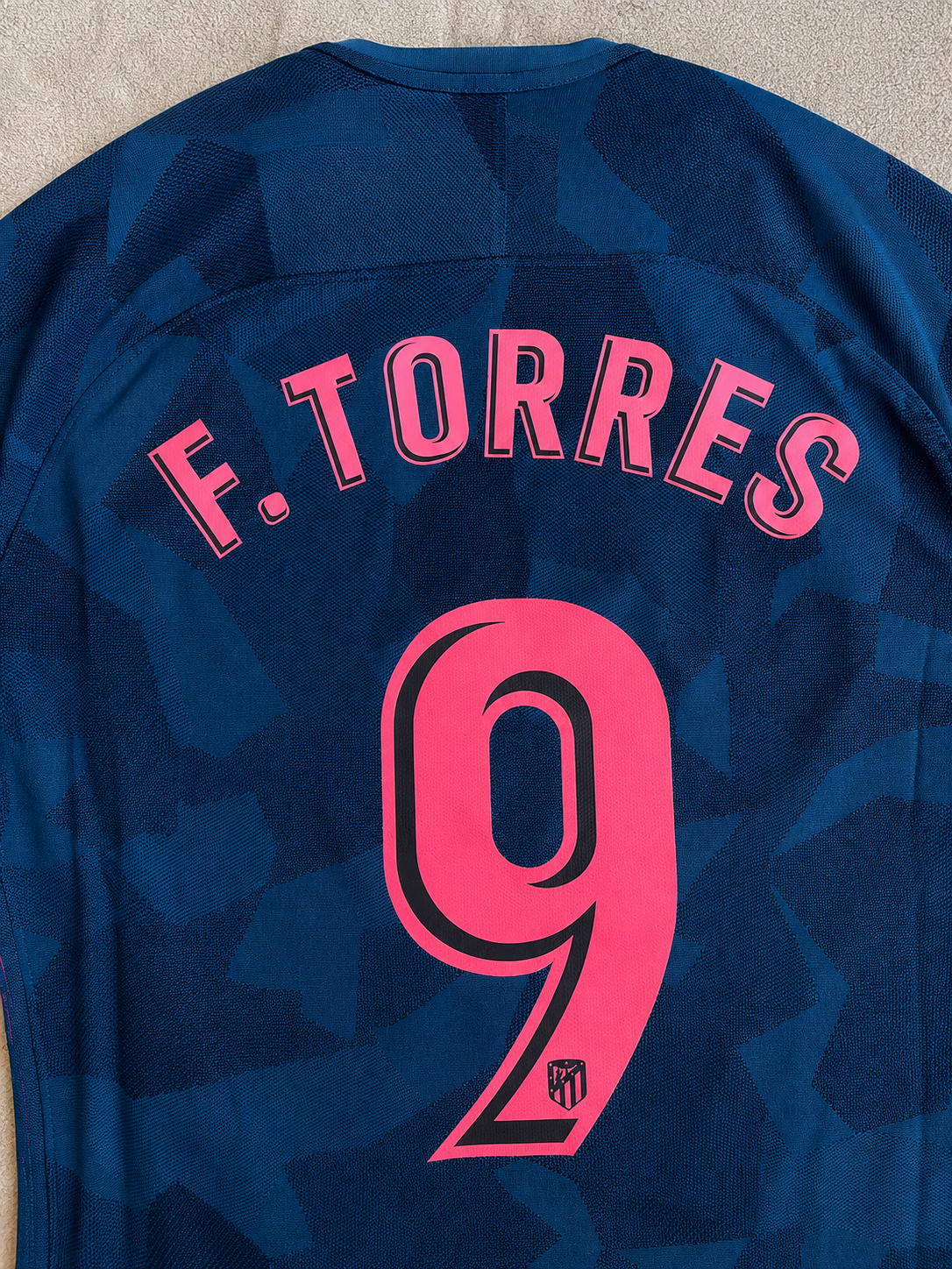 2017/2018 Atletico Madrid Away (M) Player issue