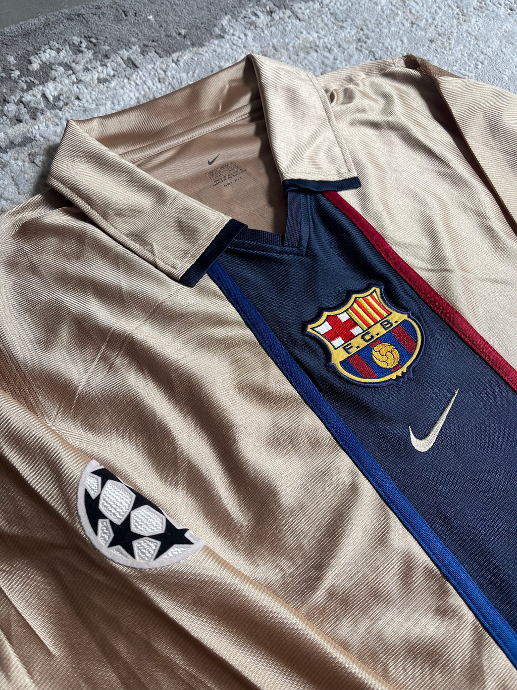 2001 Barcelona Away (XL) Match Issue