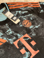 2024 Bayer Munich Away (L) BNWT