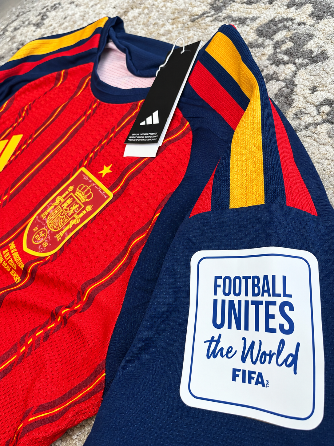2026 Spain Home Player Issue (M) BNWT