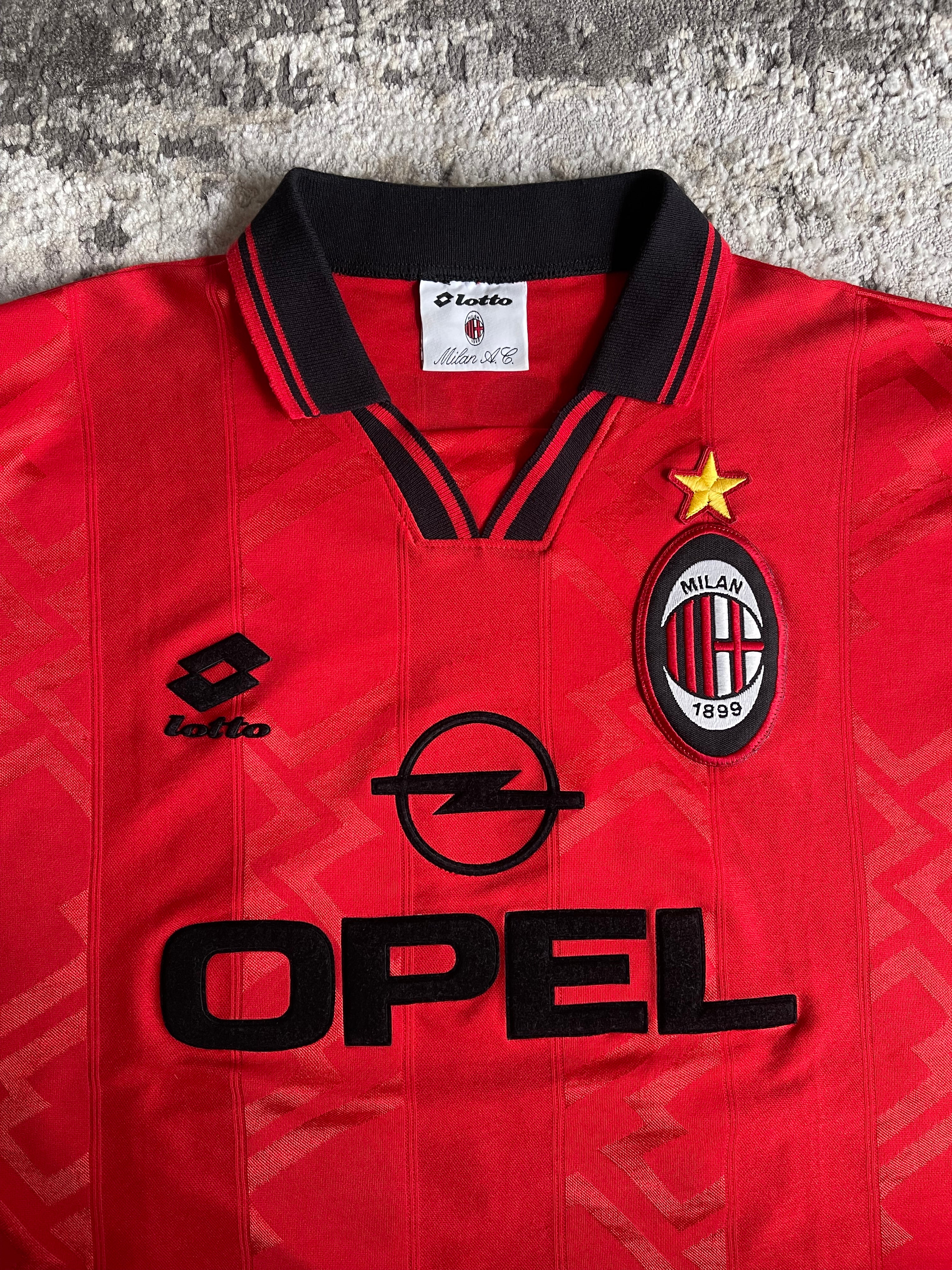 1996 AC Milan 4th (L)