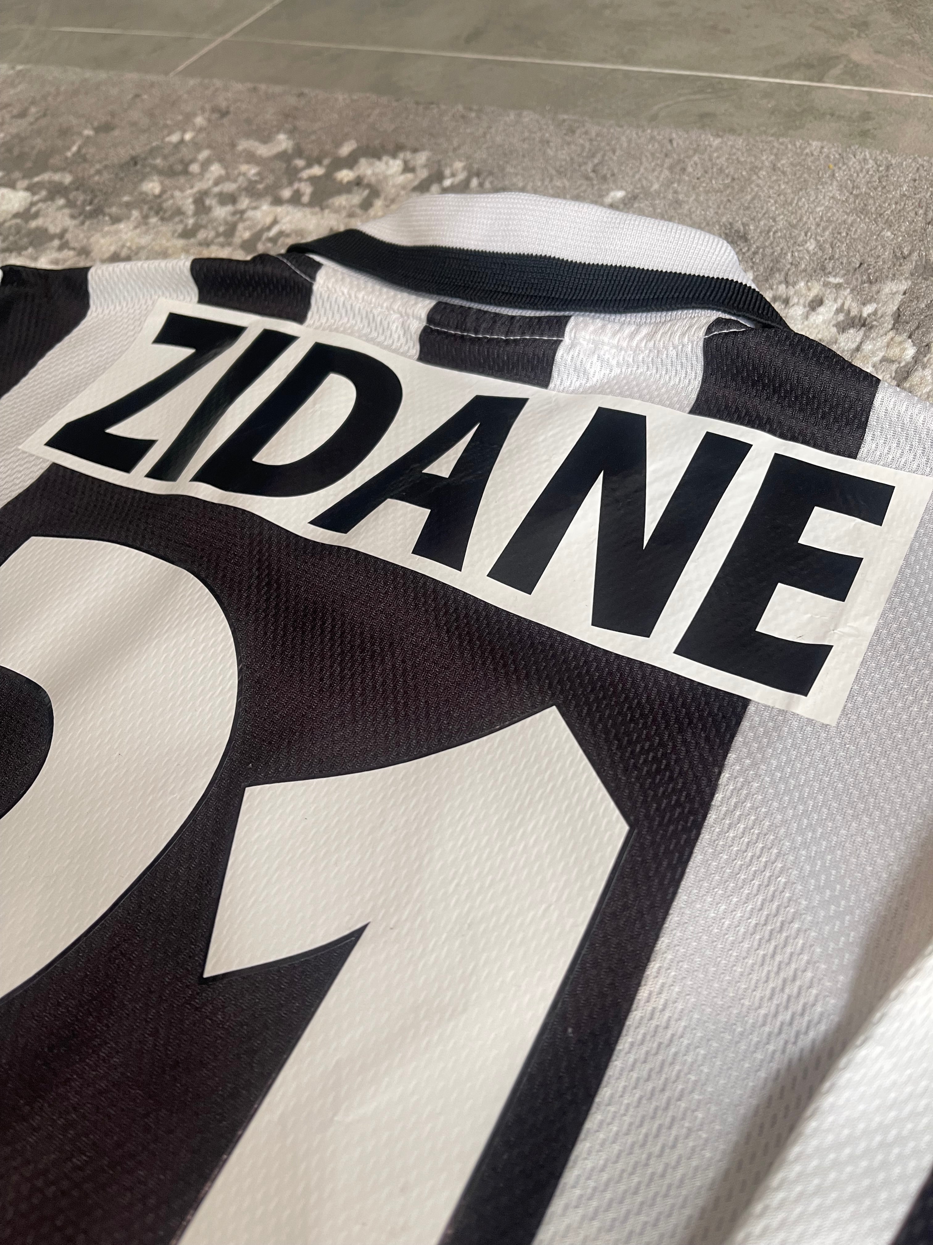 1995 Juventus Home (XL)
