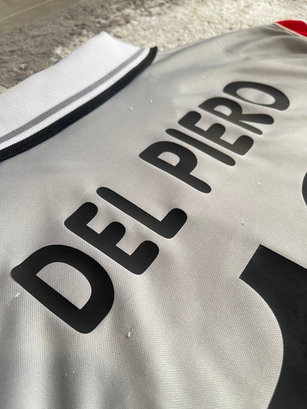 2000 Juventus Third (L)