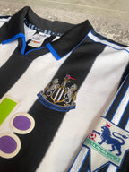 2000 Newcastle Home (L)