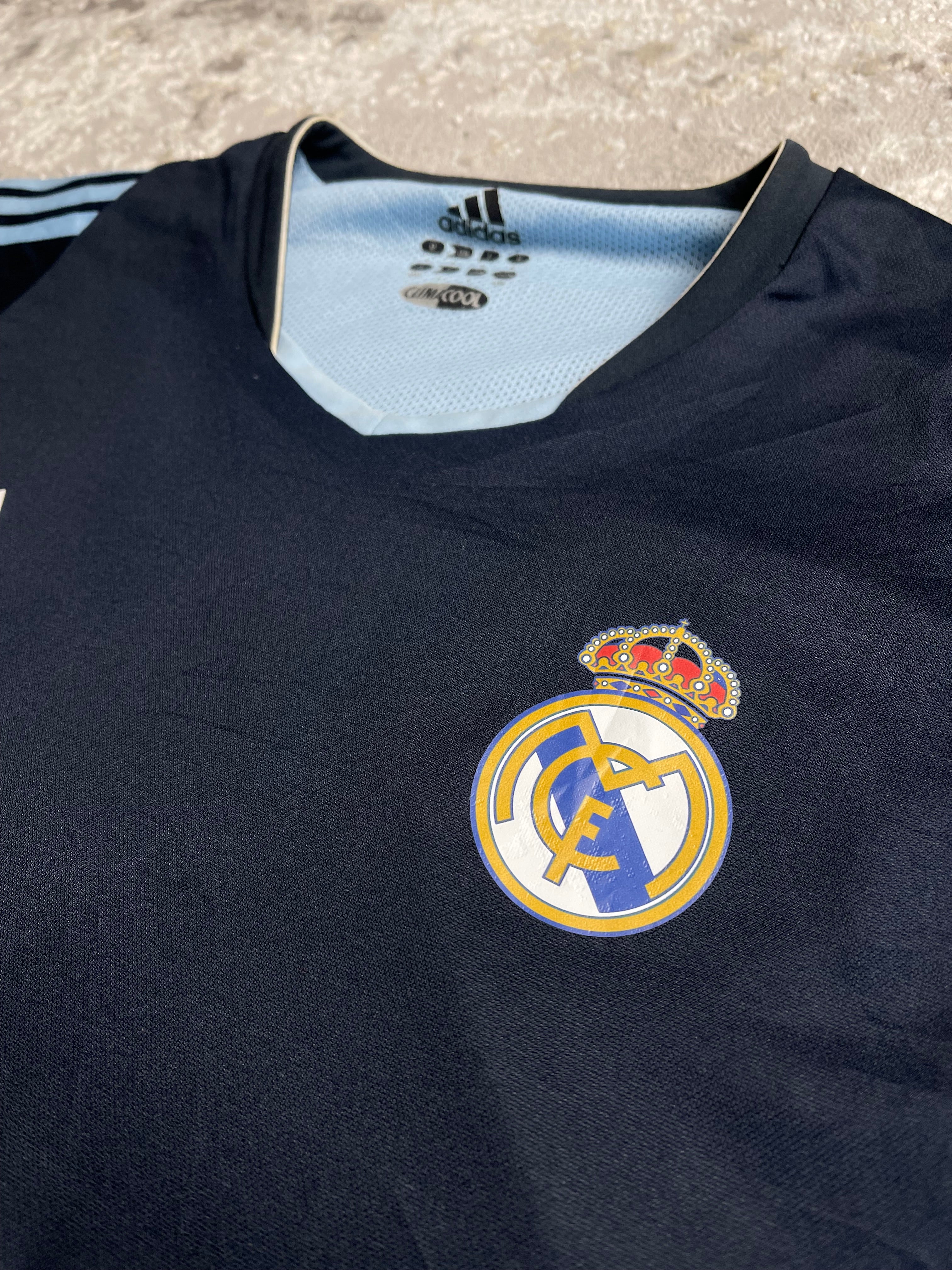 2003 Real Madrid Away (L) Player Issue
