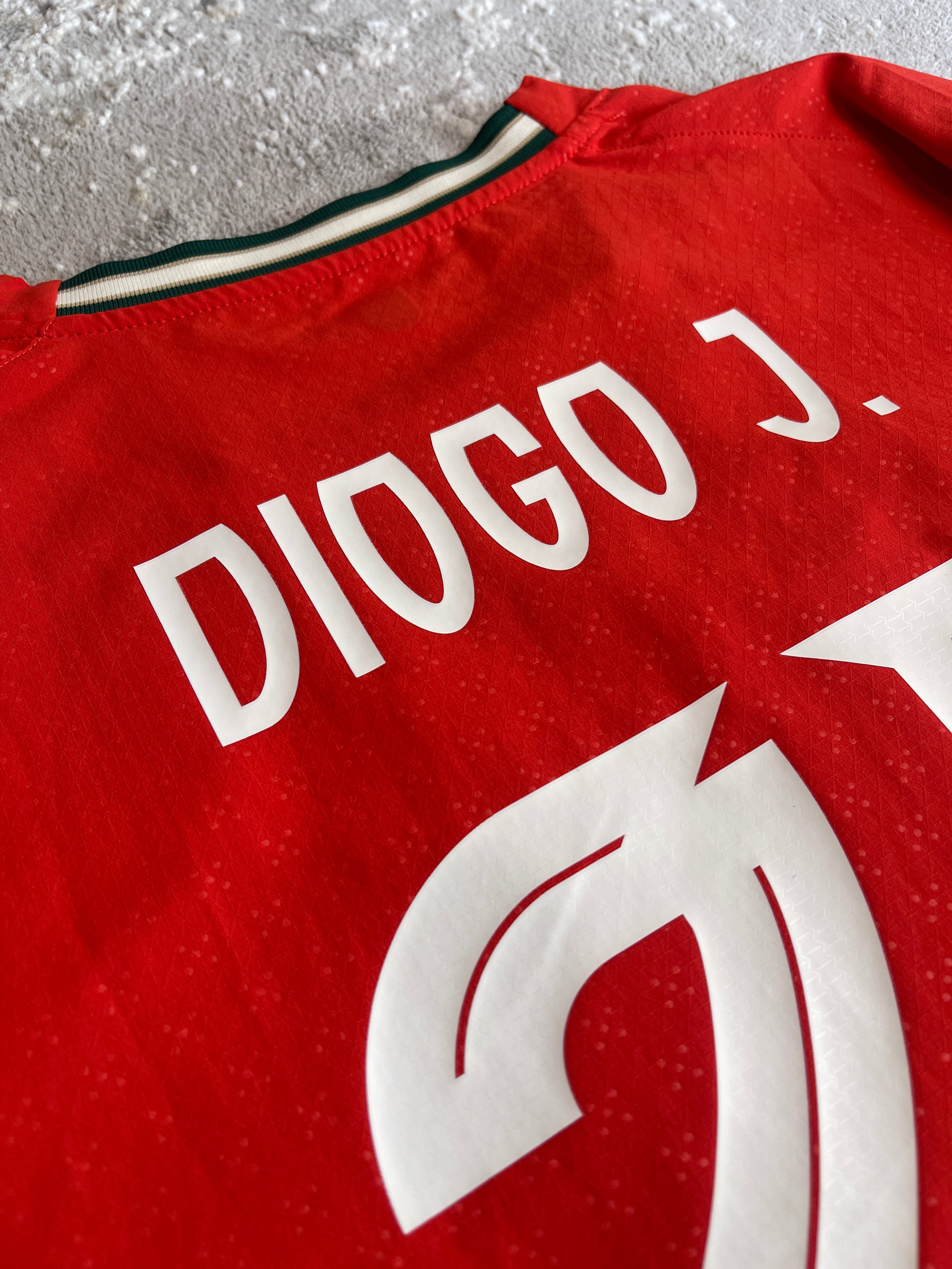 2025 Portugal Home (L) BNWT